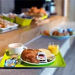 Ibis Budget Centre Bastide * Bordeaux
