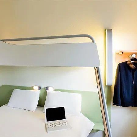 Hotel Ibis Budget Centre Bastide Bordeaux
