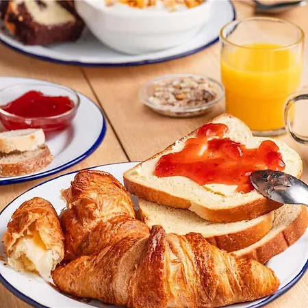 Ibis Budget Centre Bastide Hotel Bordeaux