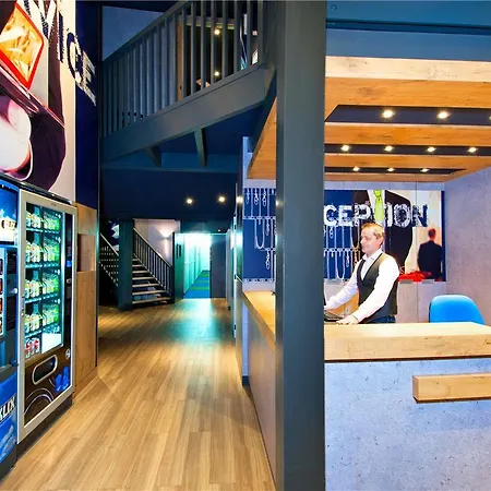 Ibis Budget Centre Bastide * Bordeaux