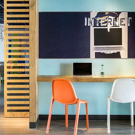 Hotel Ibis Budget Centre Bastide *