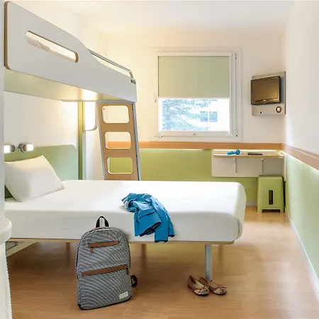 Hotel Ibis Budget Centre Bastide Bordeaux